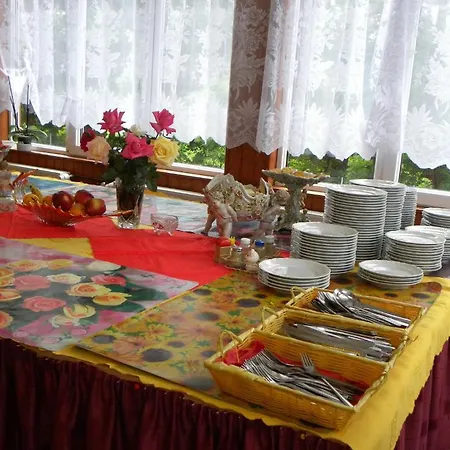 Admiral Bed and breakfast 3*